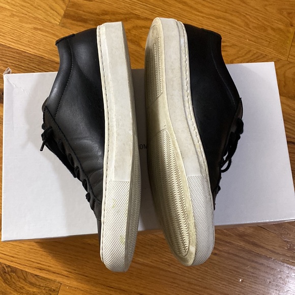 Woman by: COMMON PROJECTS Sz 36 - Picture 7 of 10